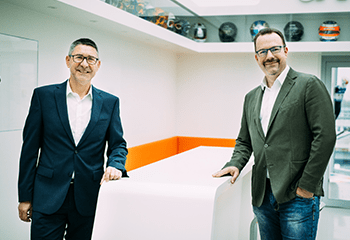 Geschäftsführung der Protecting People GmbH: B. Preuschoff (re) und G.Guttenberger (li) Geschäftsführung der Protecting People GmbH: B. Preuschoff (re) und G.Guttenberger (li)