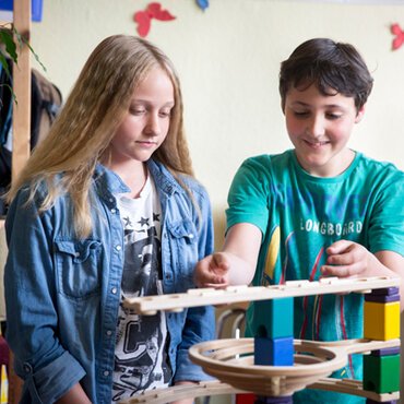 Die Rainer Winter Stiftung unterstützt mehrheitlich Projekte im Inland für benachteiligte Kinder. 