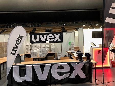 uvex-stand-ösv-einkleidung-innsbruck