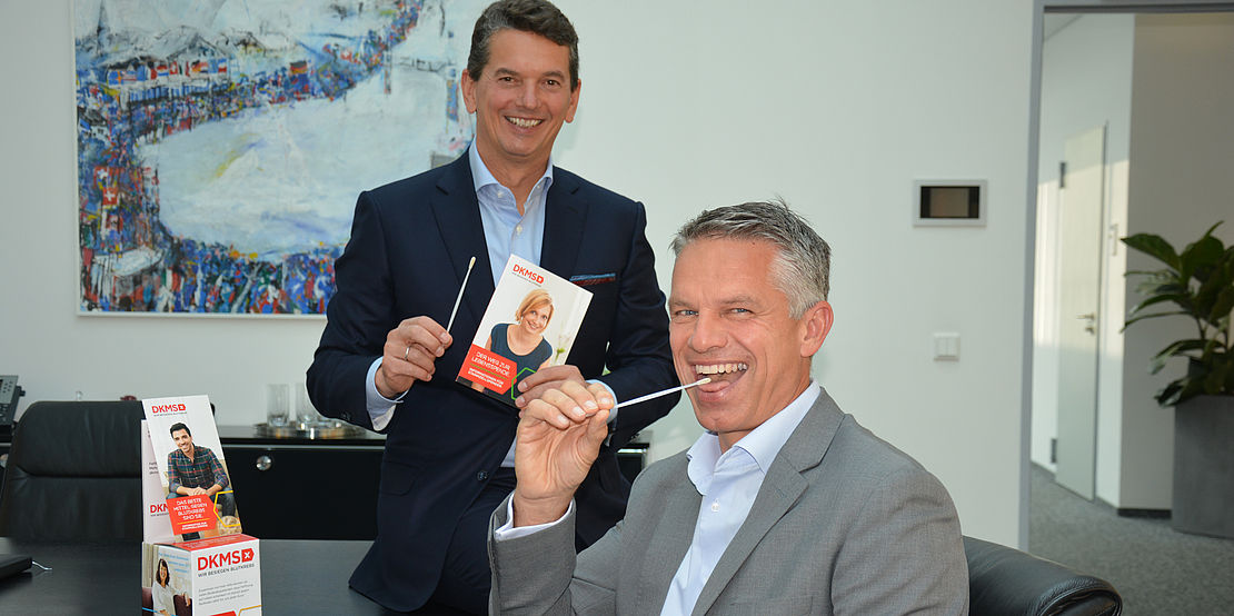 herr-winter-und-herr-höfler-als-schirmherren-der-spendenaktion