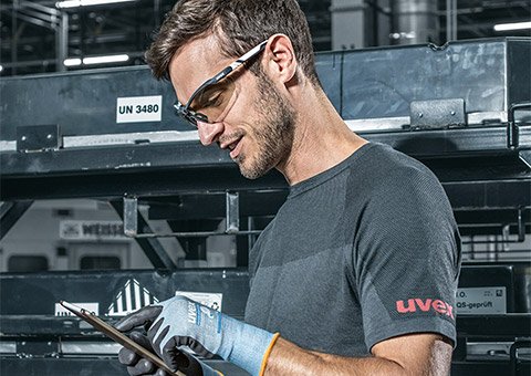 CBR65 lens tinting technology video