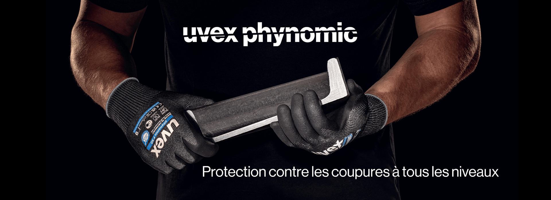 Personne portant des gants anti-coupure uvex