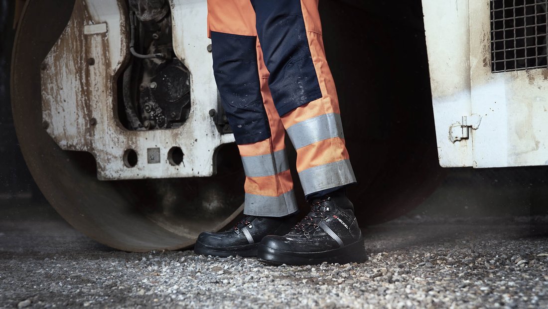 Chaussures de sécurité Heckel sur un chantier de construction de routes