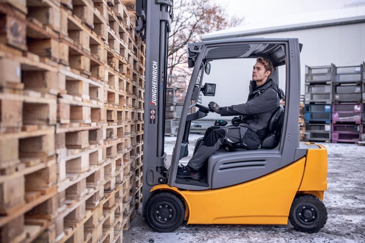 Outdoor-Arbeitskleidung für Industrie und Handwerk