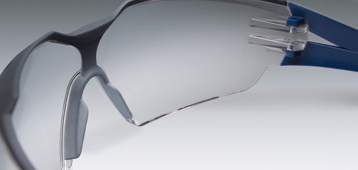Nose bridge fit