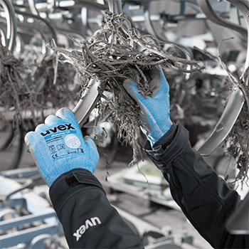 Watch the uvex phynomic safety gloves video