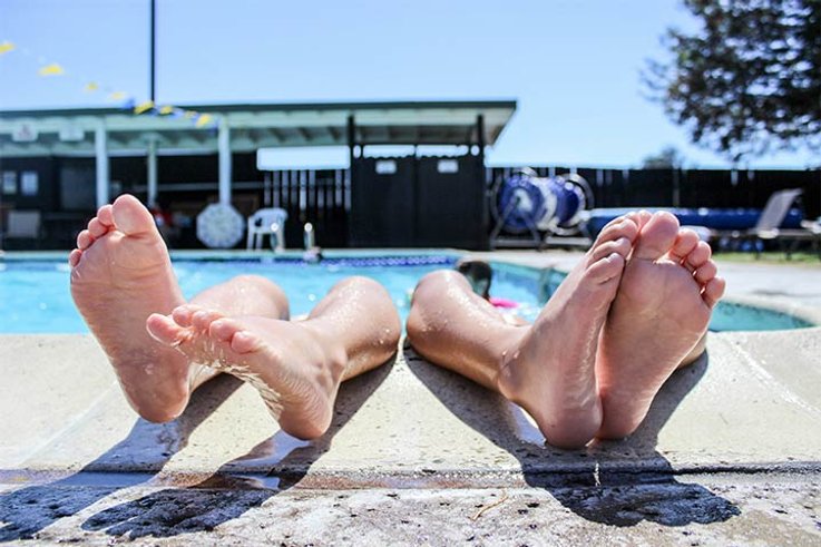 How can I prevent unpleasant shoe odour?