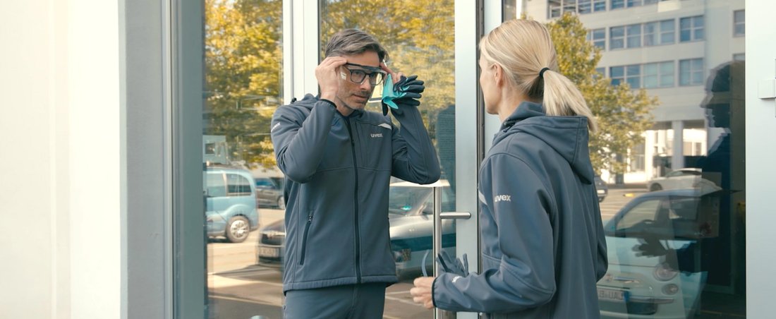 uvex OTG plus safety overspecs in action