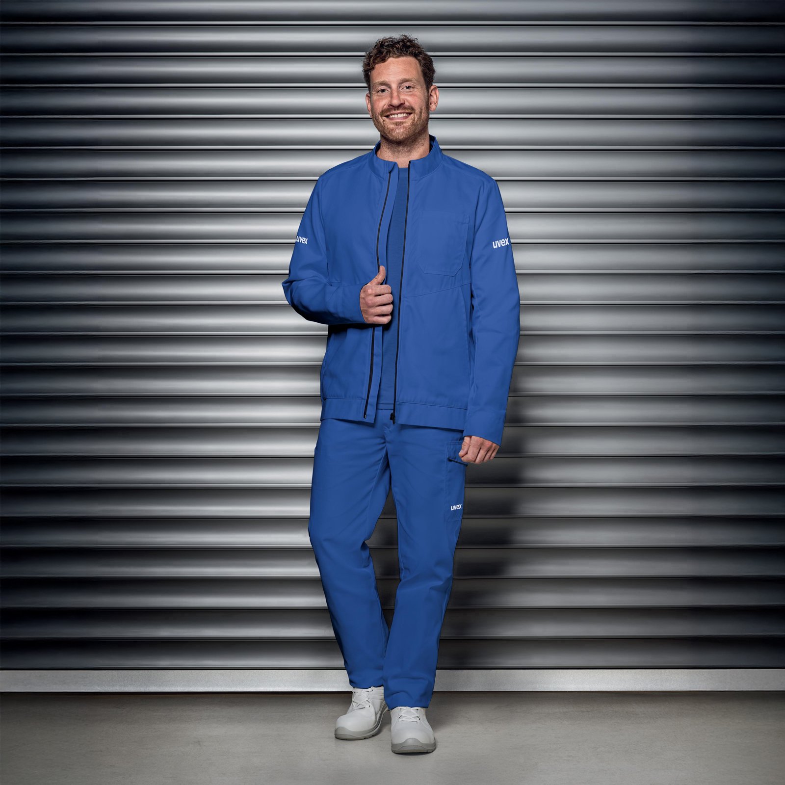 [Translate to Deutsch:] uvex suXXeed essentials Workwear blau für Herren