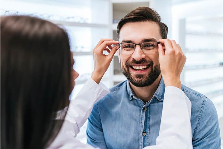 Can safety eyewear hurt my vision