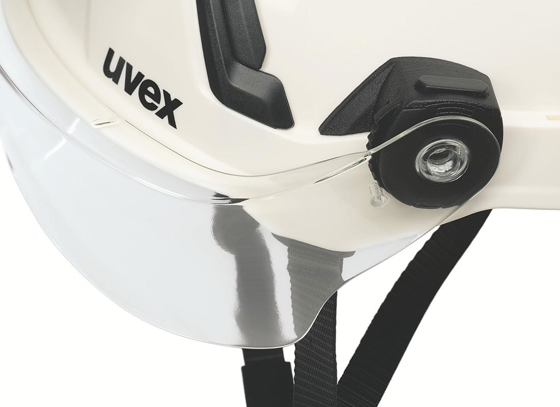 [Translate to Deutsch:] uvex pronamic Halbvisier mit dichtem Sitz am Helm