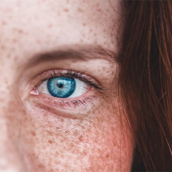 Close up image of an eye