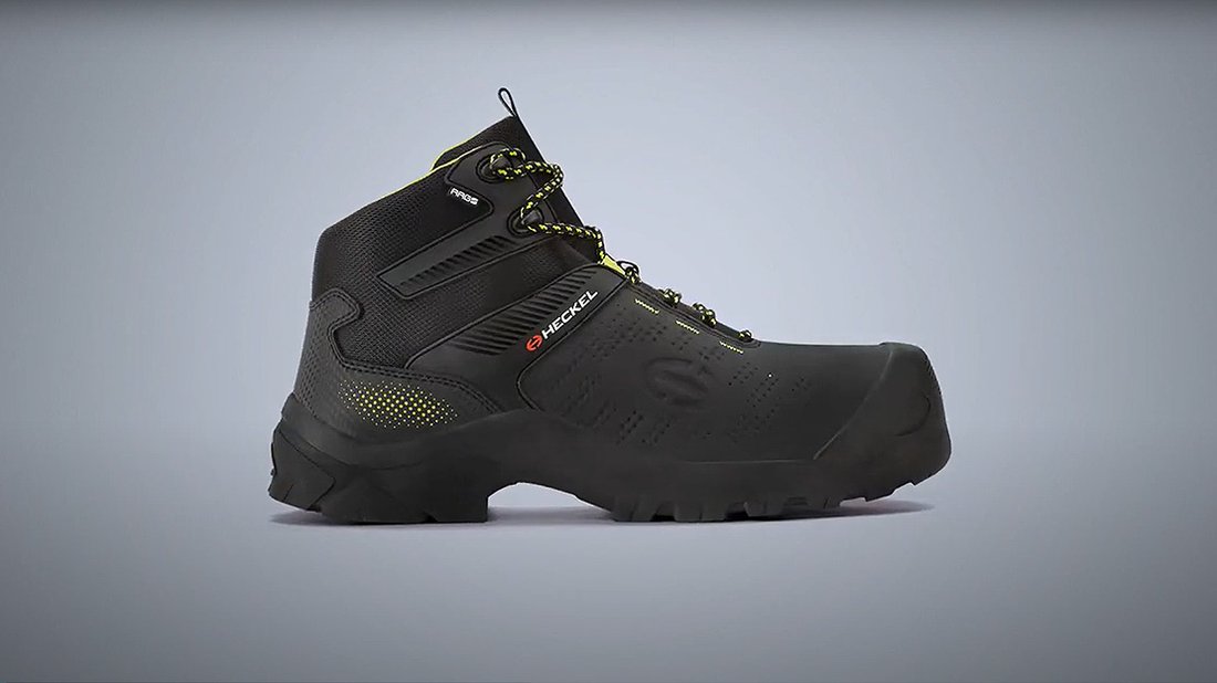 MACCROSSROAD 3.0 safety footwear designed for the outdoors