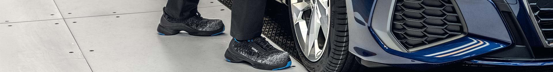 Safety footwear designed for the female foot