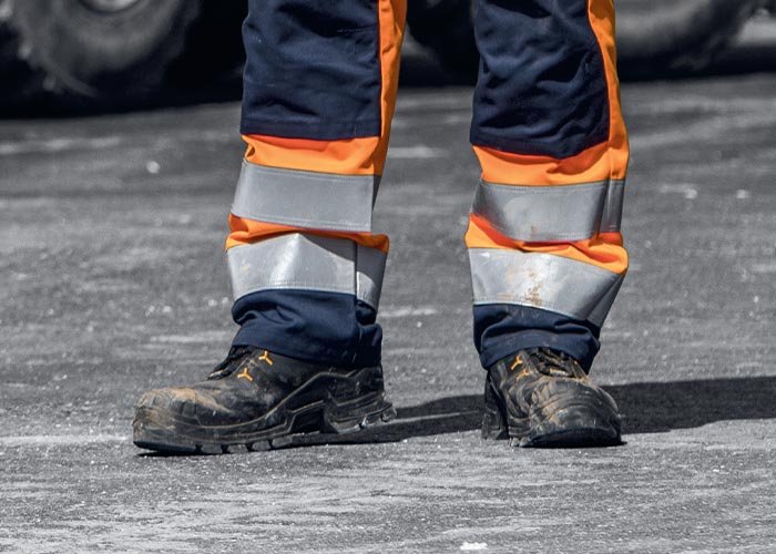 uvex 2 safety footwear specifications