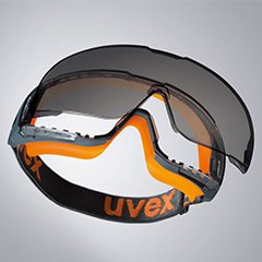 Quick and easy attachment of additional lens