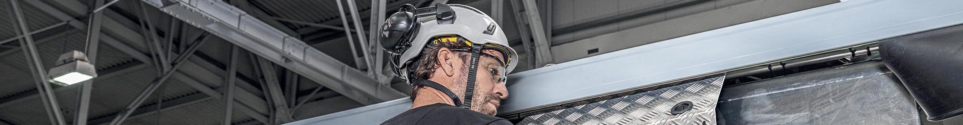 Head protection from uvex