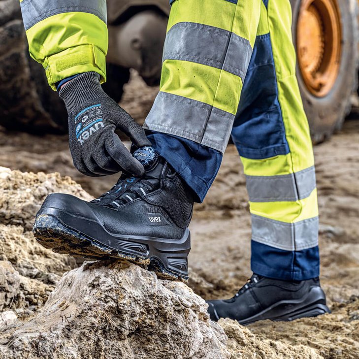 uvex 3 MACSOLE safety shoes with high stability