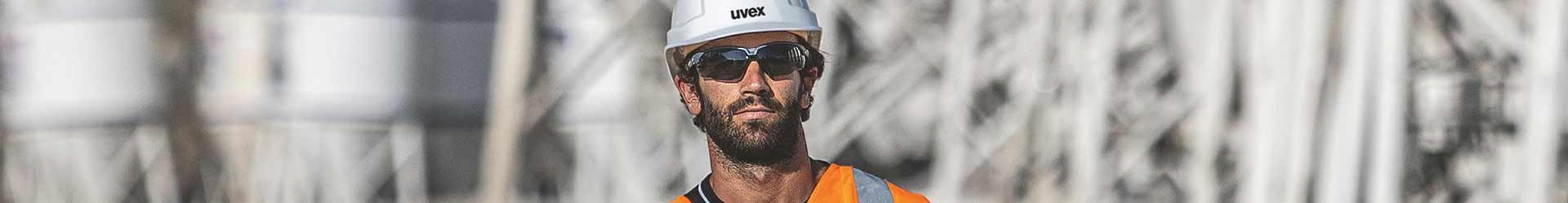 Safety eyewear with anti-fog lens coatings