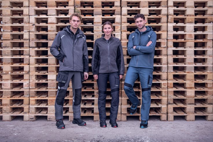 outdoor workwear featuring warming fleece jackets and water-repellent weather jackets for men and women