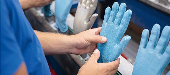 uvex safety gloves are made in Lüneburg in Germany