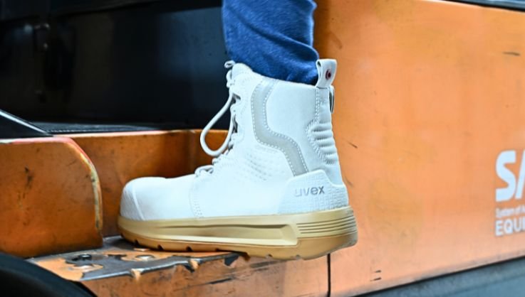 ladies work boots video