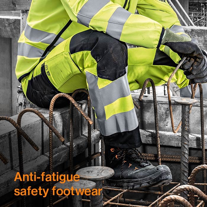 uvex 2 safety boots on a construction site