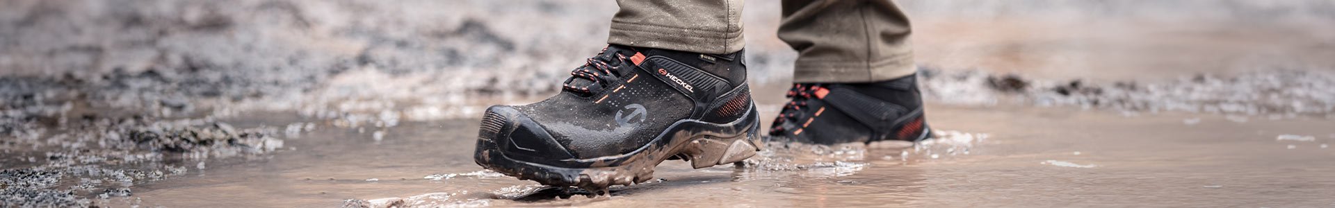 Safety footwear with Gore-Tex lining