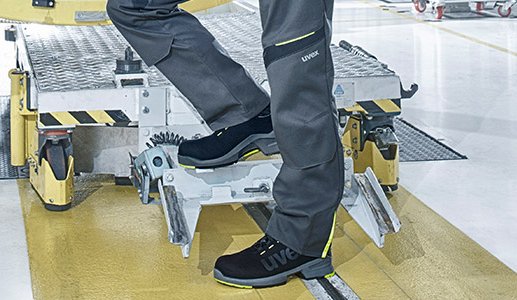 Anti-fatigue safety footwear from uvex