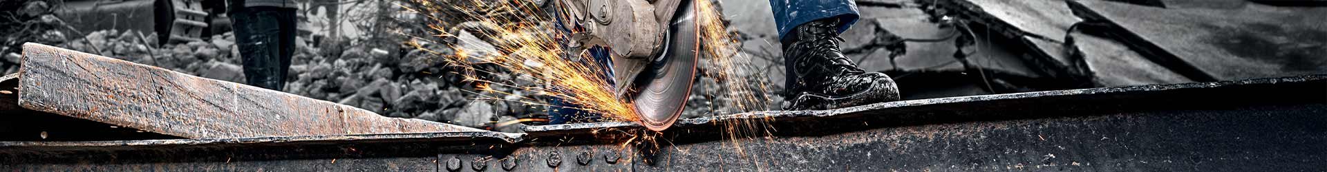 Robust safety footwear