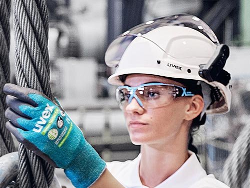 How to clean and store your uvex head protection