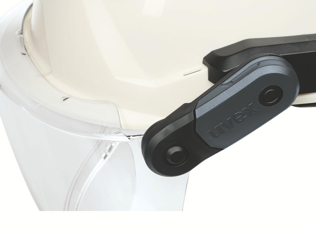 [Translate to Deutsch:] uvex pronamic Vollvisier einfacher Scheibenwechsel dank Click and Pull System