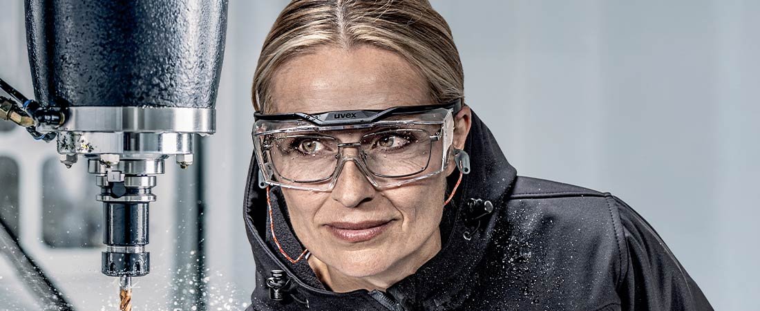 Compatible with almost all spectacles