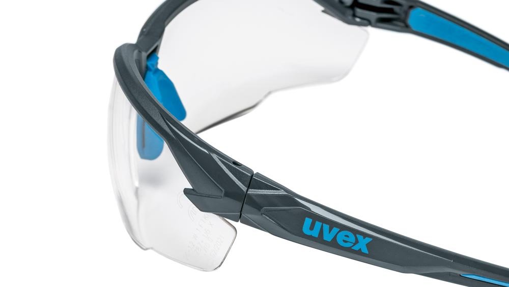 [Translate to Indonesian:] uvex suXXeed safety glasses with extrem cool look