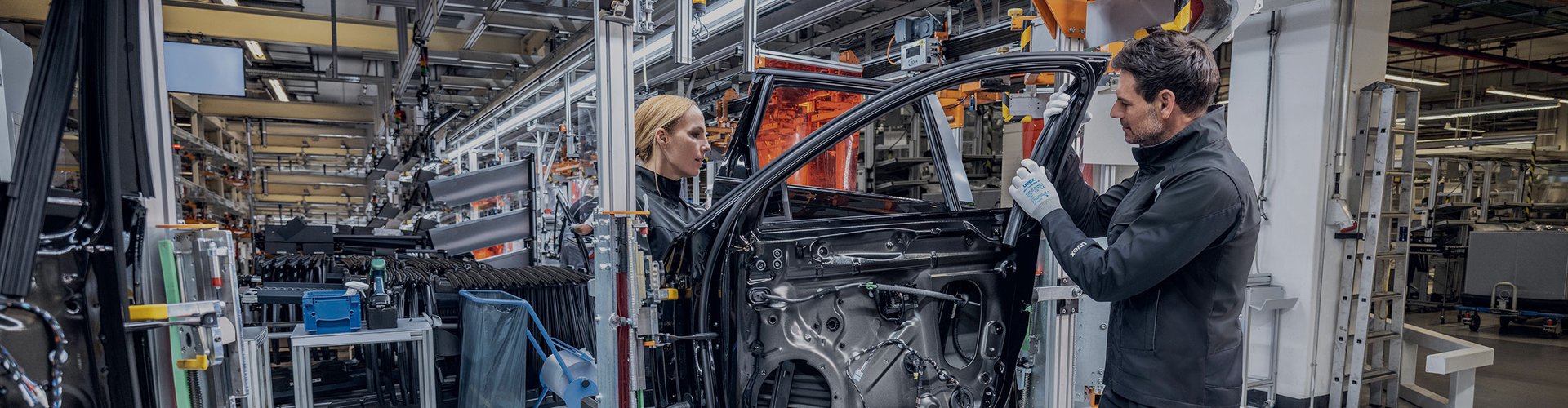 Robuste Arbeitskleidung für die Automobilindustrie, Damen und Herren