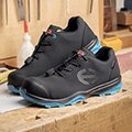 Safety trainers from uvex