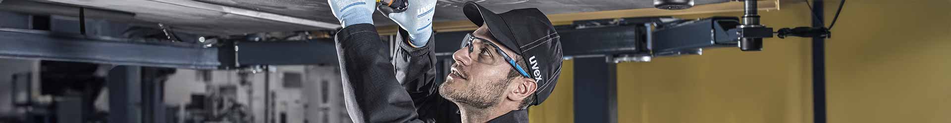 Head protection for automotive industry