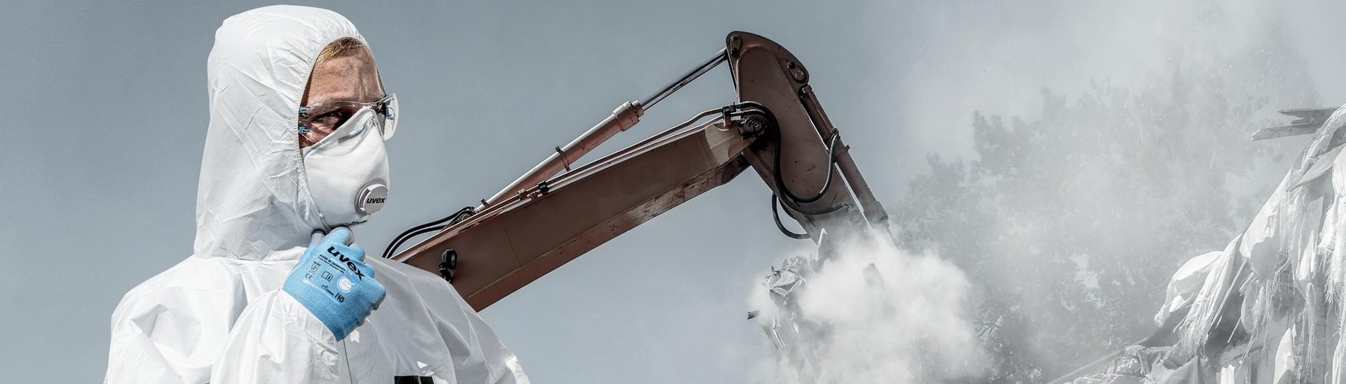 geeignete Atemschutzmaske bei Müllentsorgung