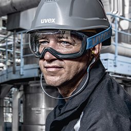 Safety goggles from uvex