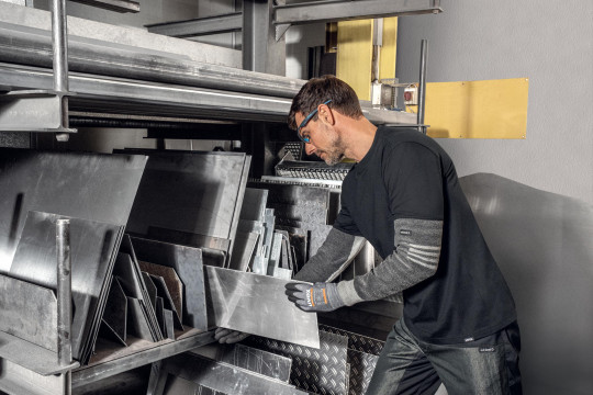 Safety glasses | uvex suXXeed safety glasses