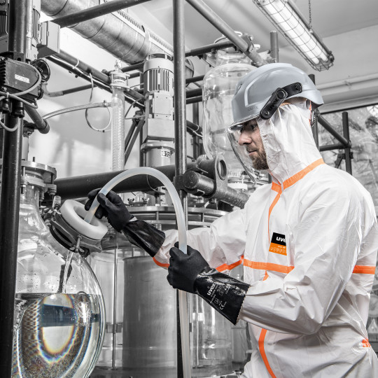 Safety gloves | uvex u-chem 3100