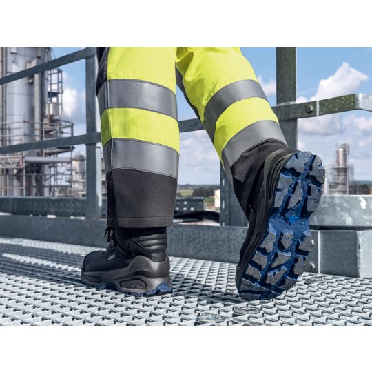 Safety shoes | uvex 3 MACSOLE® lace-up boot S3 FO CI HI HRO SC SR