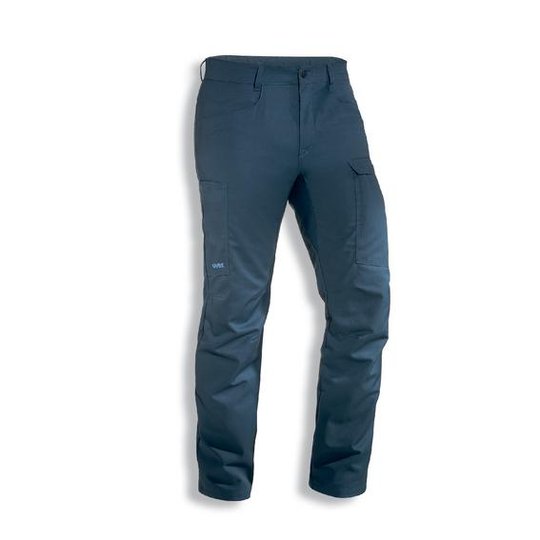 Basic men’s trousers