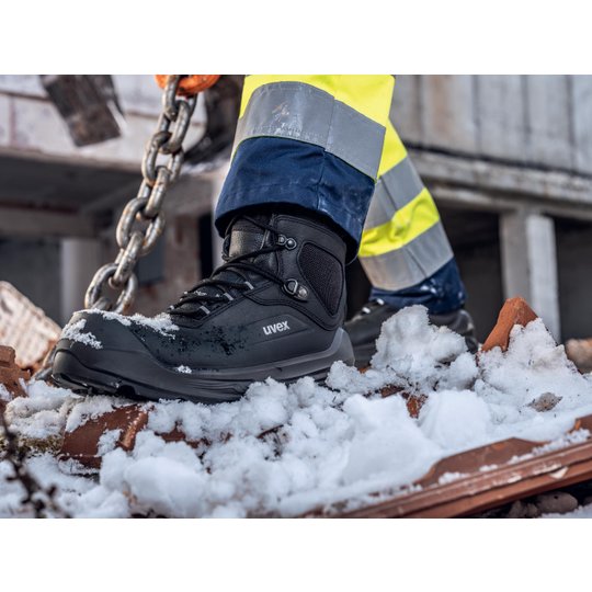 Safety shoes | uvex 3 winter boot S3L FO CI SC SR