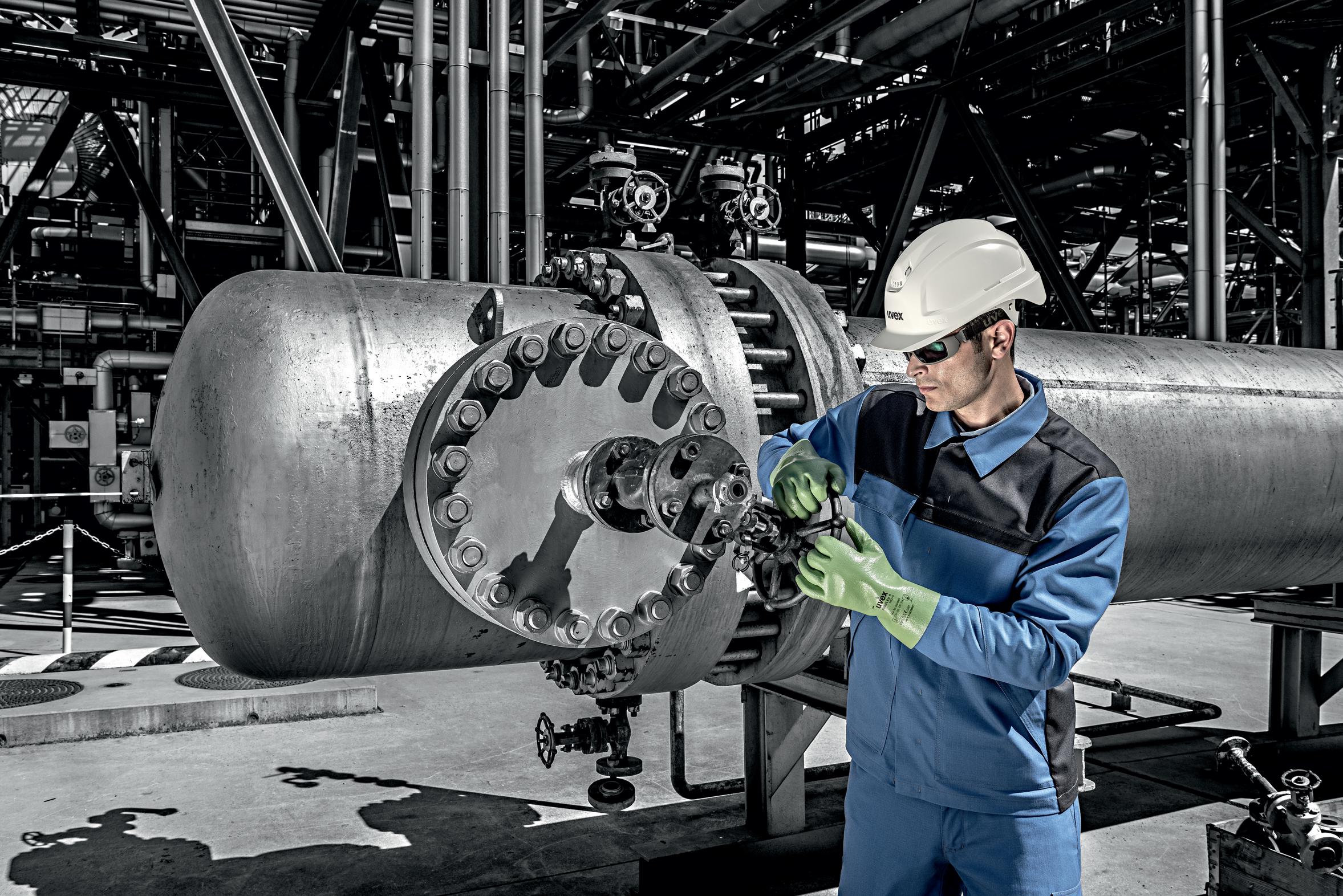 Safety gloves | uvex rubiflex S NB27S chemical protection glove