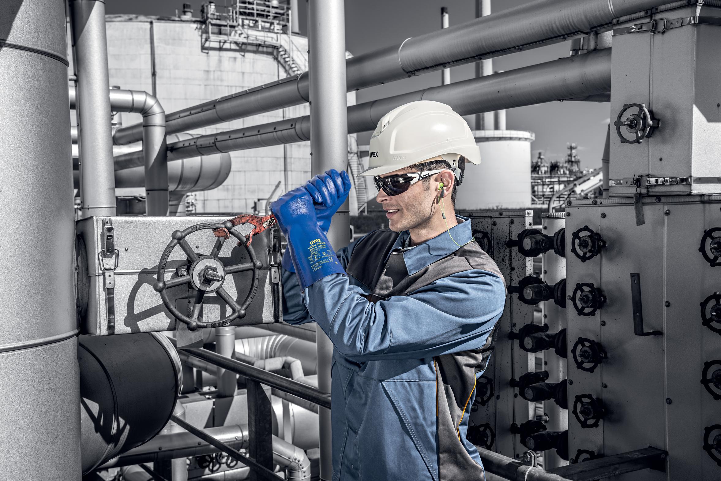 Safety gloves | uvex rubiflex S NB35B chemical protection glove