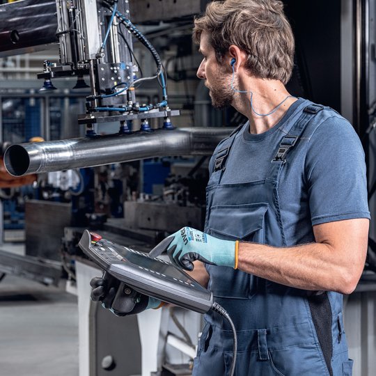 Safety gloves | uvex phynomic B XG