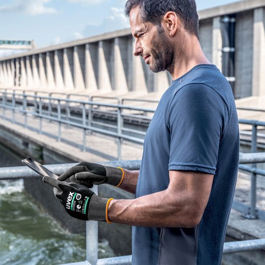 Safety gloves | uvex phynomic XG planet
